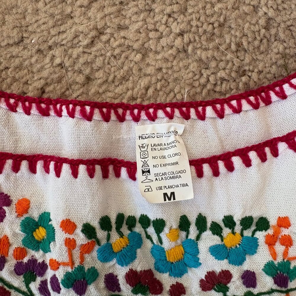 Mexican Embroidered Boho Top M - Picture 2 of 4